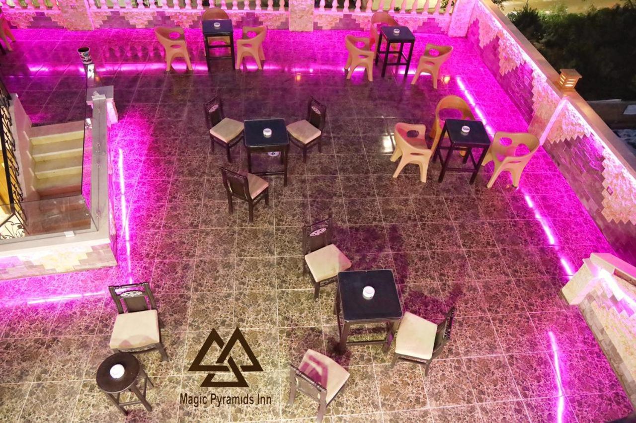 Pyramids And Sphinx Hotel El El Cairo Exterior foto