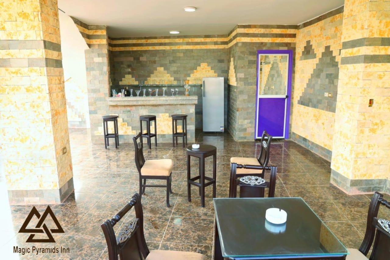 Pyramids And Sphinx Hotel El El Cairo Exterior foto